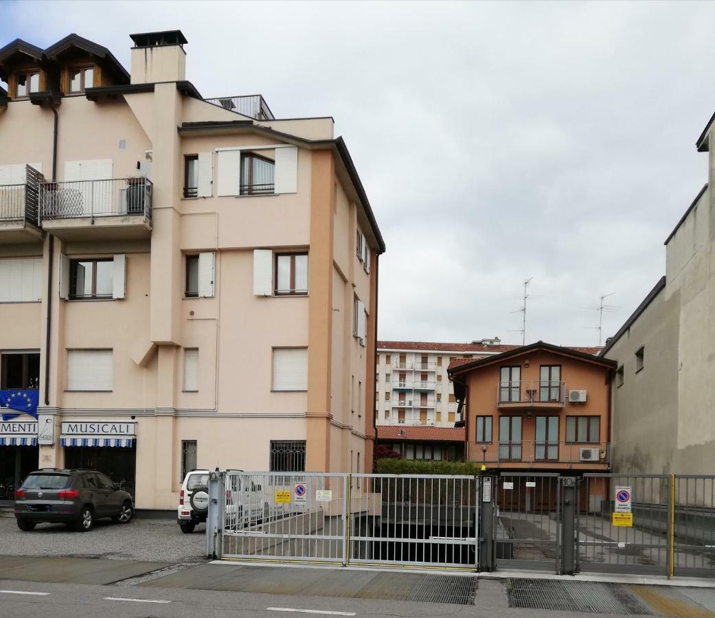 Rovelli Room Bergamo Ngoại thất bức ảnh